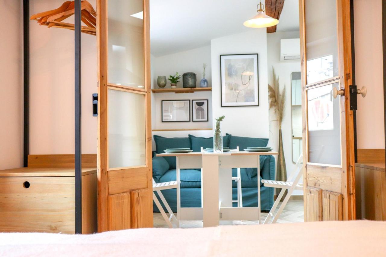 Aubernon Luxurious, Newly Renovated Flat In Heart Of Old Antibes Apartment Bagian luar foto
